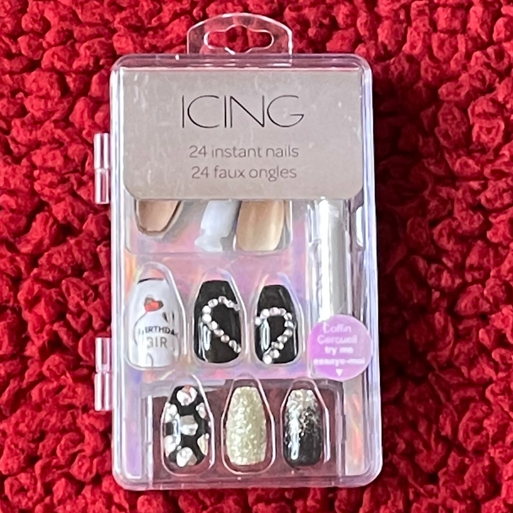 Icing Brand Birthday Press on nails with glue (24 pack kit)